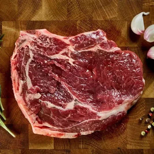 Antrykot wołowy z kością 300 g