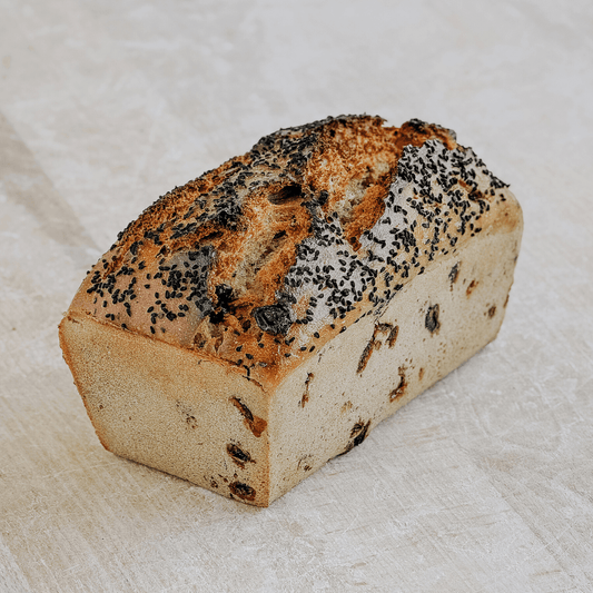 Chleb z żurawiną i czarnuszką żytni pytlowy na zakwasie naturalnym 720 g